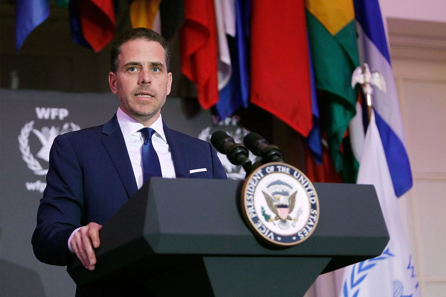 Advogado da mãe do filho de Hunter Biden diz esperar que filho do presidente seja indiciado