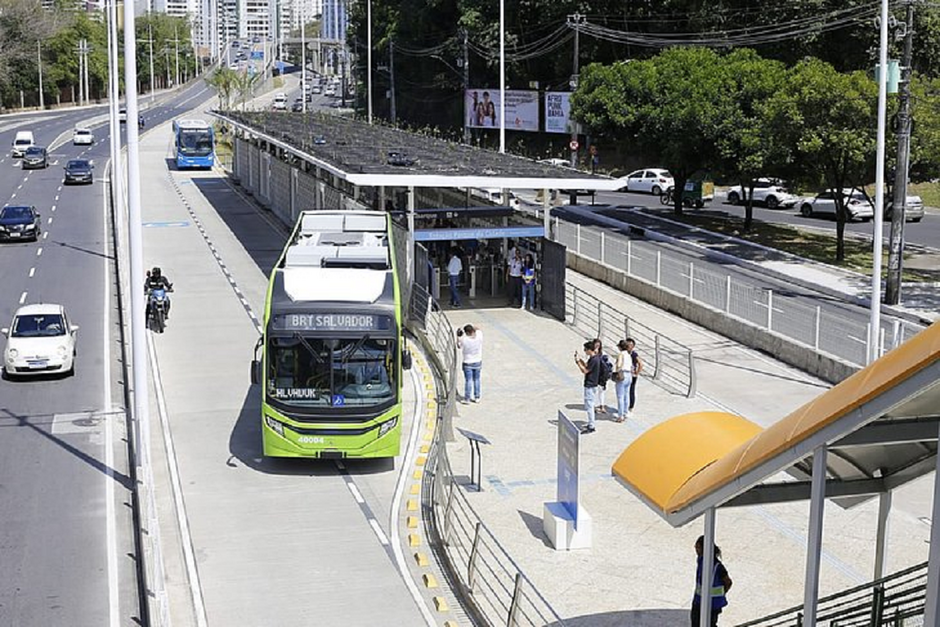 Veja o que muda no trânsito da Pituba com nova faixa exclusiva do BRT