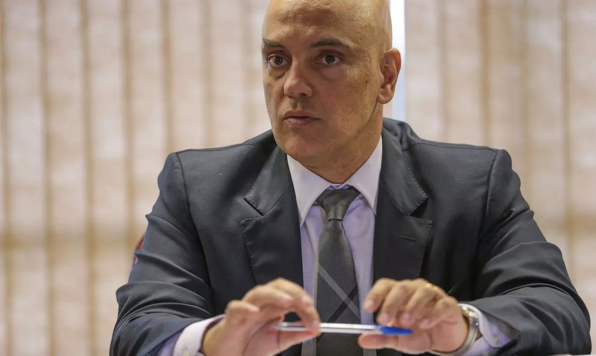 Moraes manda PF investigar presidente da CPI do MST