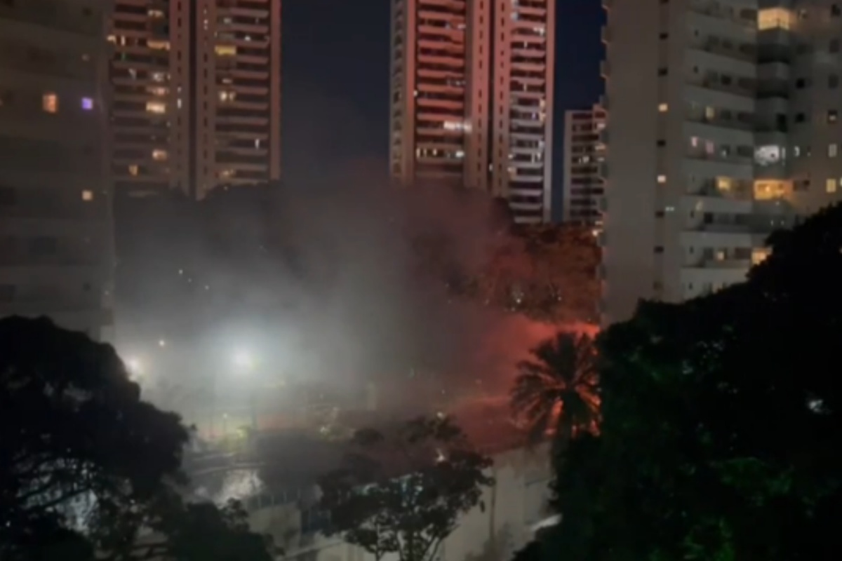 Incêndio é registrado em condomínio no Horto Florestal