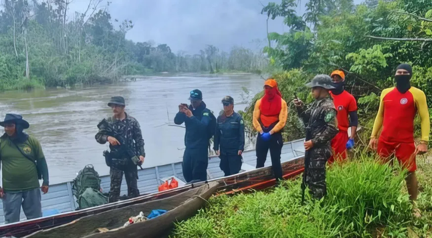 Corpo de criança Yanomami morta a tiros é encontrado por bombeiros