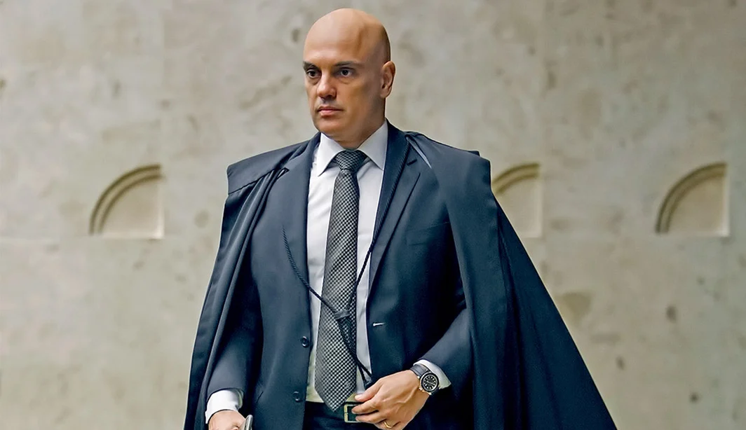 Alexandre de Moraes é hostilizado em Roma