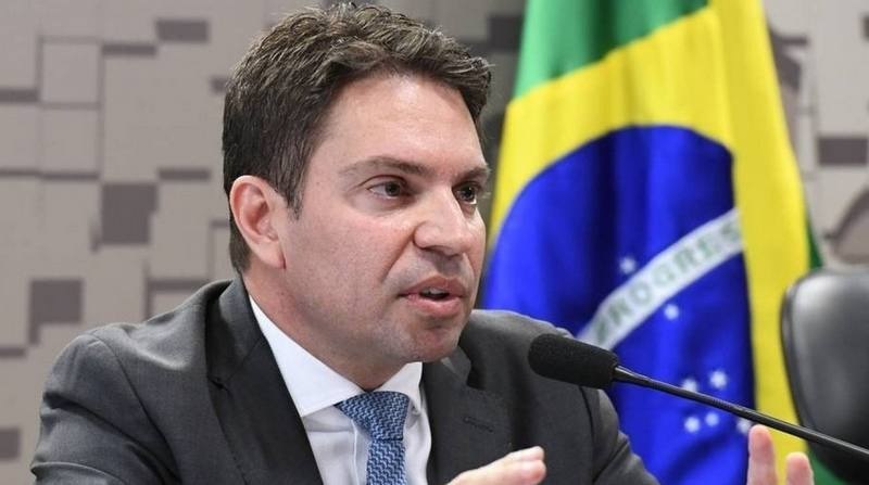 Alexandre Ramagem é alvo de operação da PF