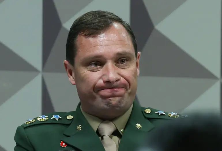 Cid detalha agenda de reuniões de Bolsonaro com militares