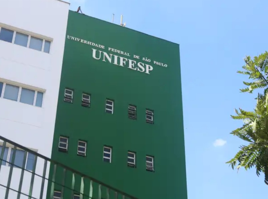 Universidade demite esposa de Weintraub por abandono de cargo e faltas