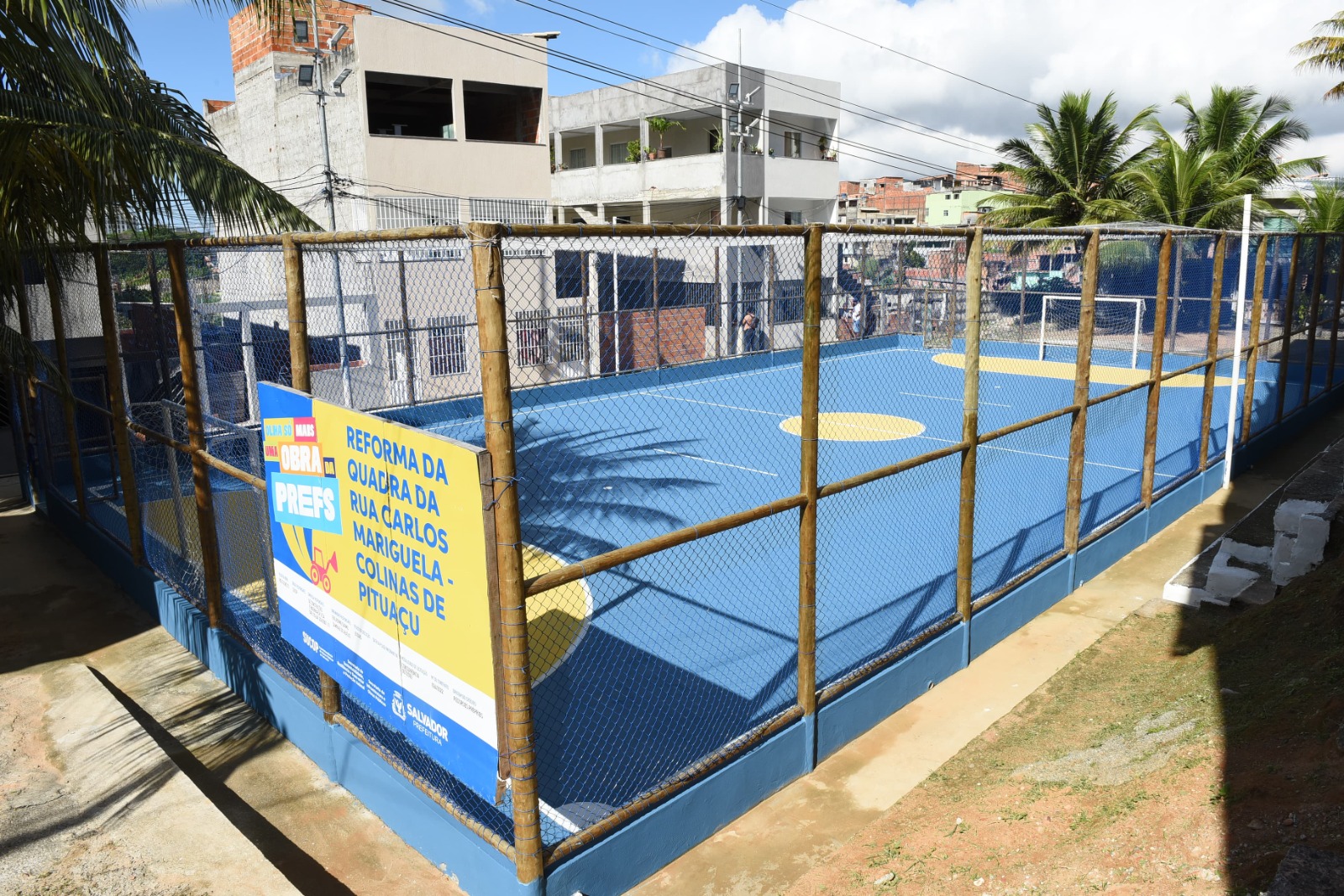 Prefeitura entrega 98ª contenção de encosta construída desde 2021 e quadra requalificada em São Marcos