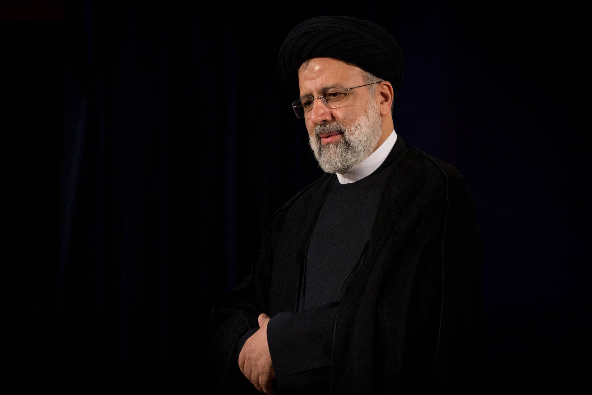 Irã confirma morte do presidente Ebrahim Raisi após queda de helicóptero