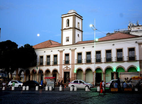 Salvador: Câmara dos Vereadores aprovam projeto de gratuidade na distribuição de sacolas plásticas