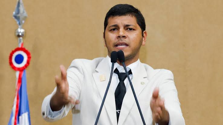Diego Castro representa contra Olivia Santana e Marcelino Galo no Conselho de Ética; deputado pede punição por atos na AL-BA
