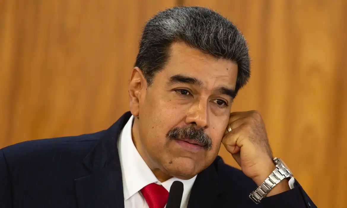 Maduro anuncia retomada do diálogo com os EUA