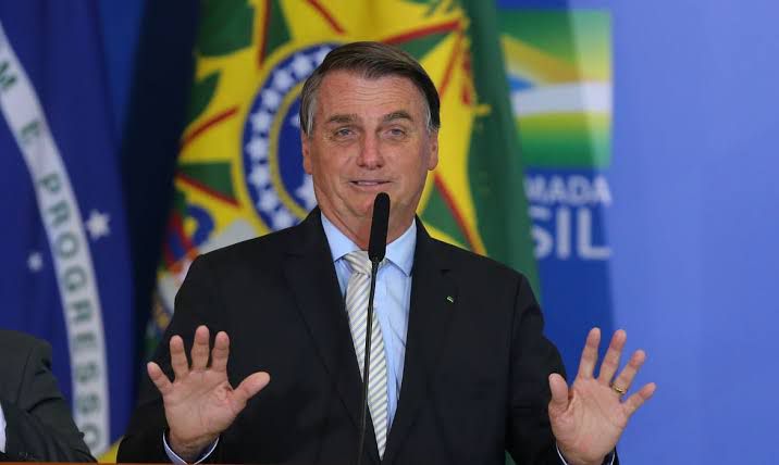 PF indicia Bolsonaro nos inquéritos das joias 