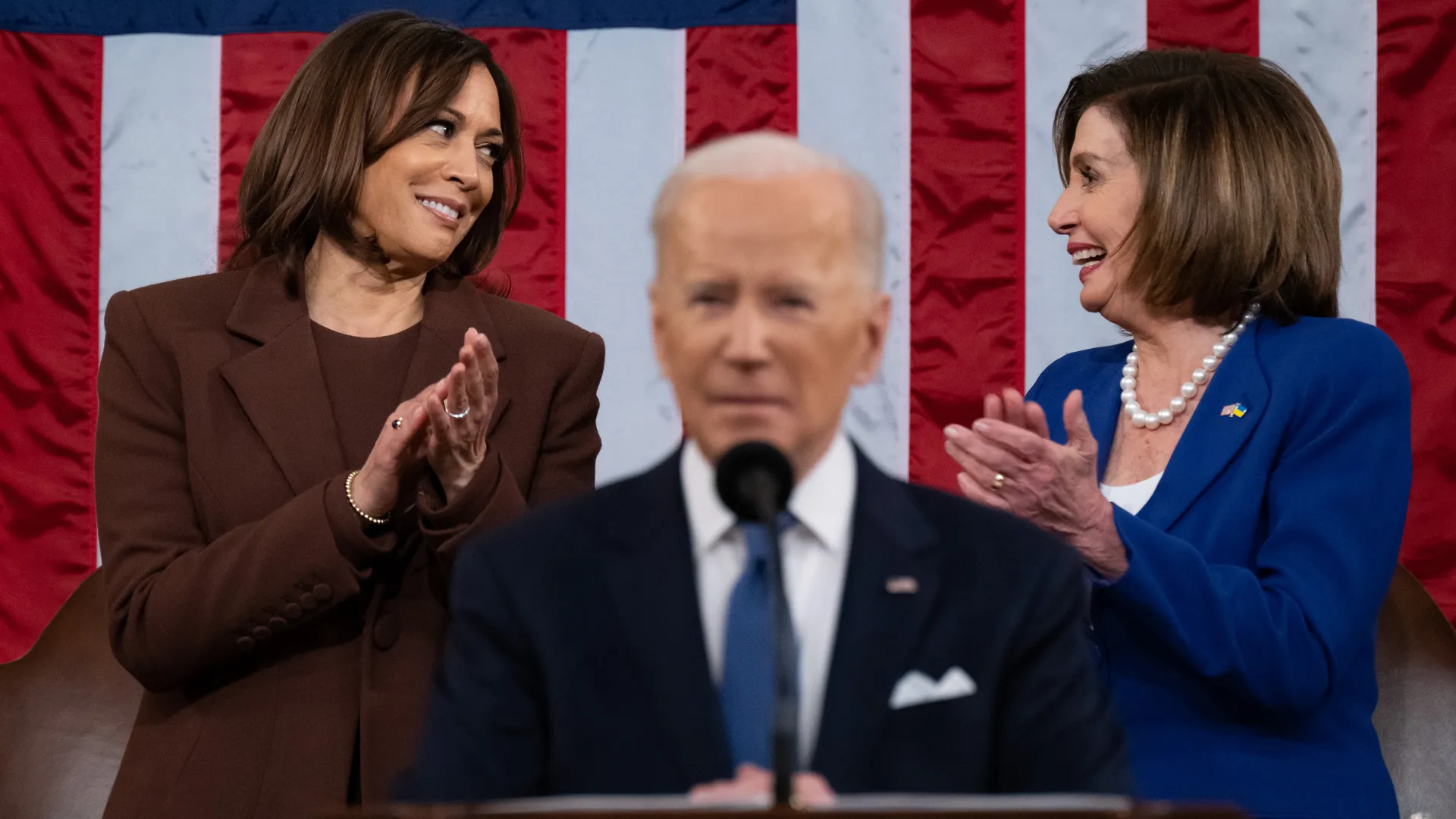 Urgente: Nancy Pelosi apoia Kamala Harris como candidata democrata