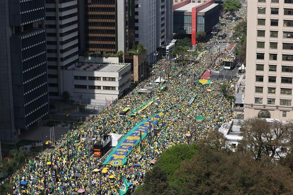 7 de setembro: Bolsonaro pede que manifestação seja somente em São Paulo e pede que atos em outras cidades sejam cancelados