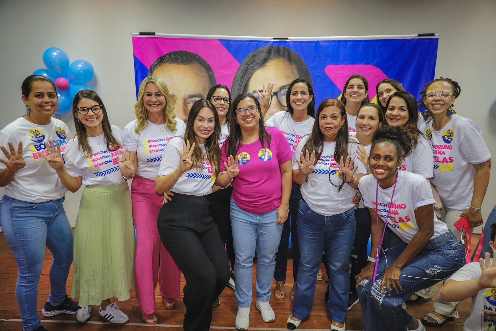 “Bora com Elas”: Com presença de Ana Paula Matos e Rebeca Cardoso, ciclo de diálogo com mulheres reúne 300 pessoas