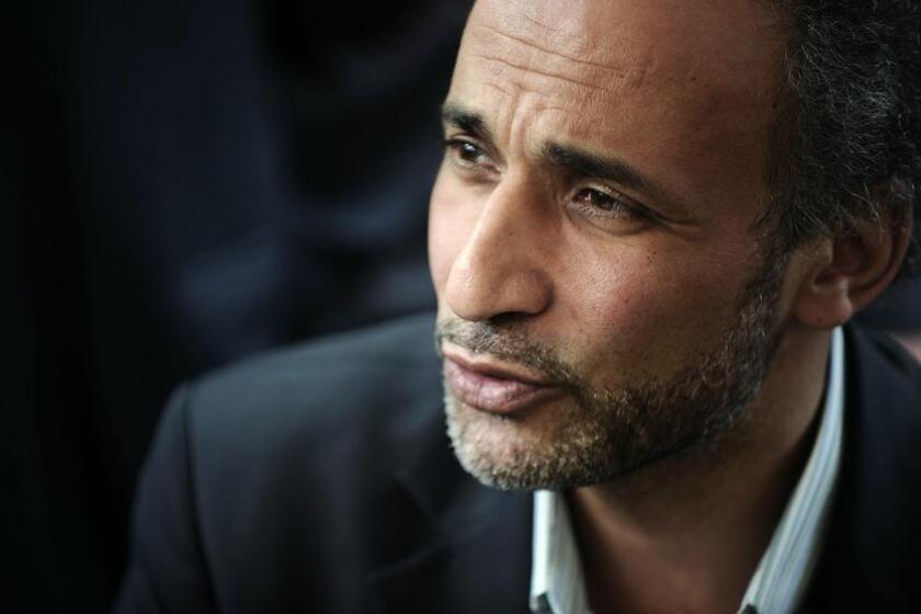 Estudioso islâmico Tariq Ramadan é condenado por estupro na Suíça