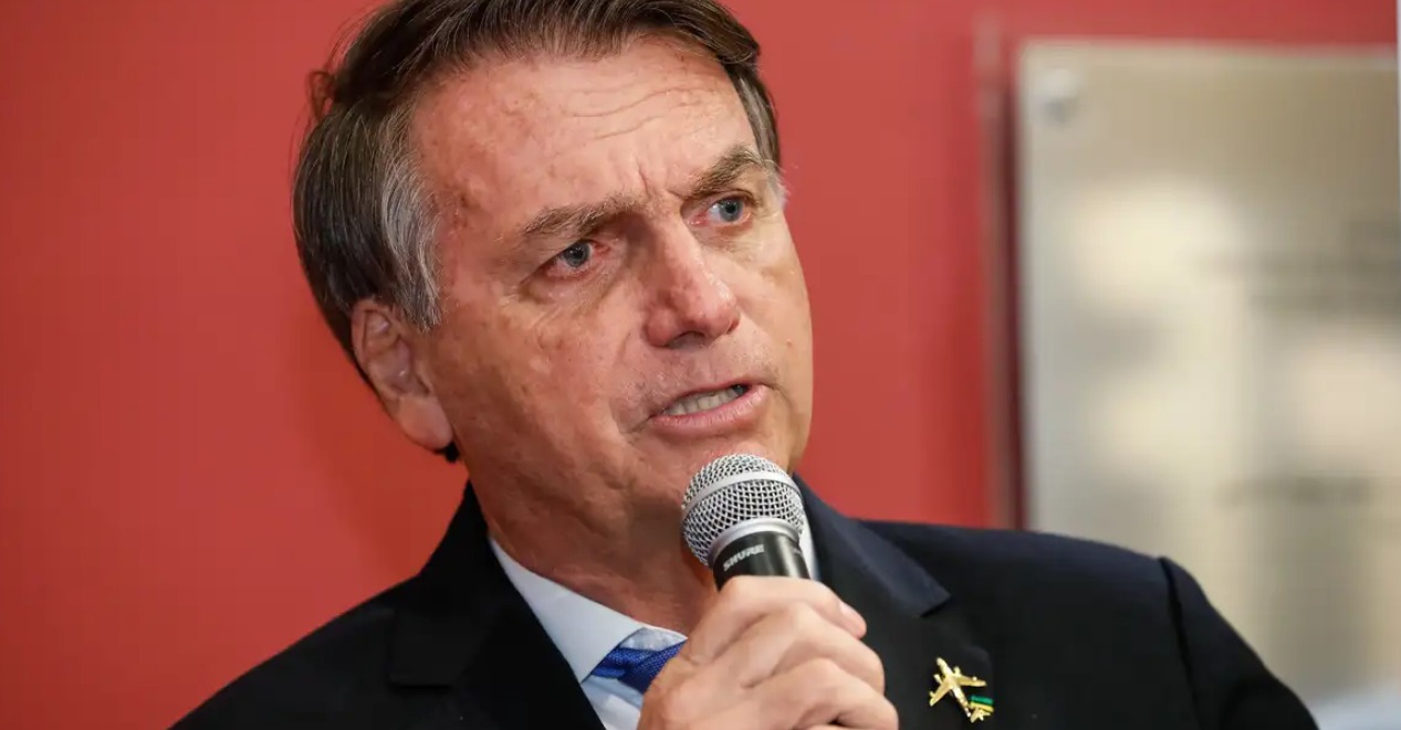 Nova regra do foro deve manter STF no controle de ao menos 10 ações contra Bolsonaro