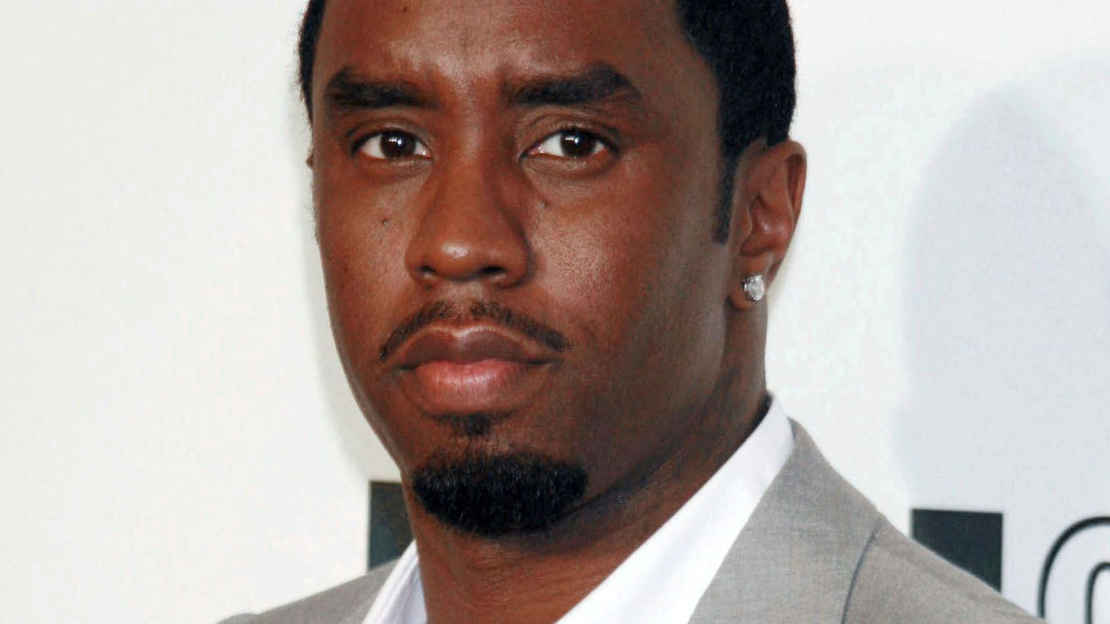 Advogados de P. Diddy fecham acordo de sigilo com promotores