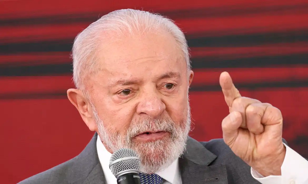  PF deflagra operação contra fraude no TSE após falsa filiação de Lula ao PL 