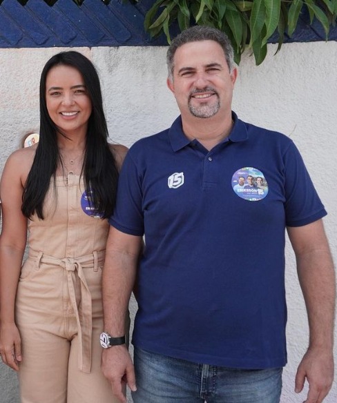 Deputado baiano destina R$ 24 milhões à esposa secretária e ao filho prefeito