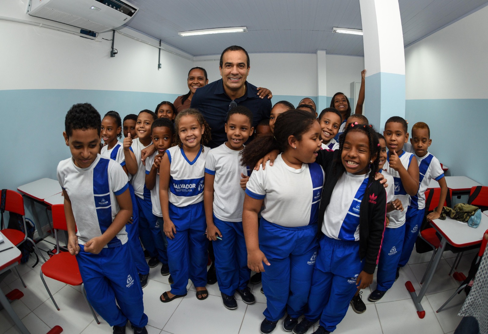 Prefeitura entrega nova escola em Pernambués com capacidade para 165 alunos do Ensino Fundamental I