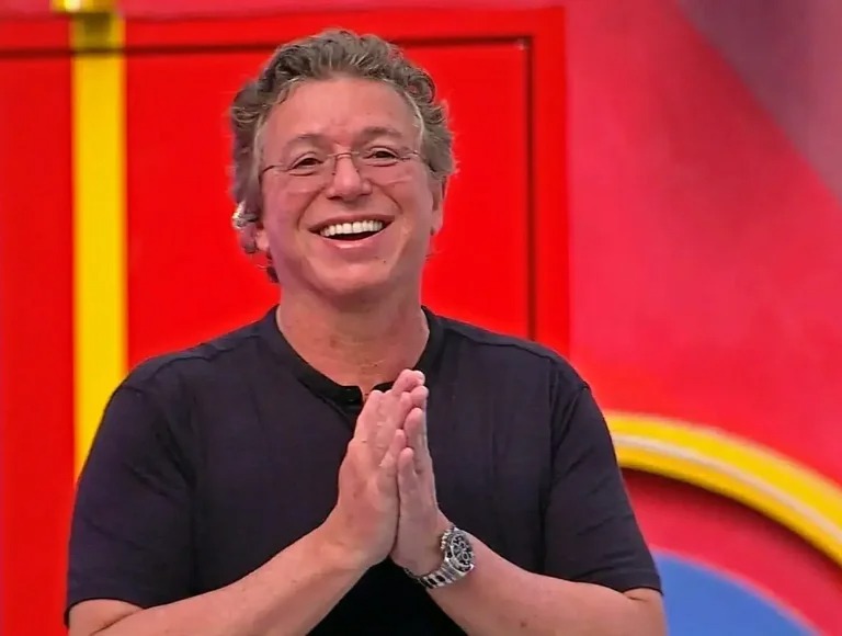 Boninho negocia um programa matinal no SBT para esposa após saída da Globo