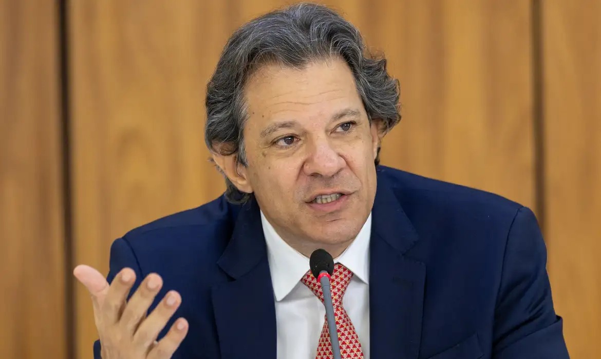 Haddad se reúne com Pacheco para resolver impasse sobre emendas e pacote fiscal