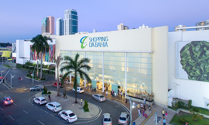 Shopping em Salvador proíbe funcionários de dizer 